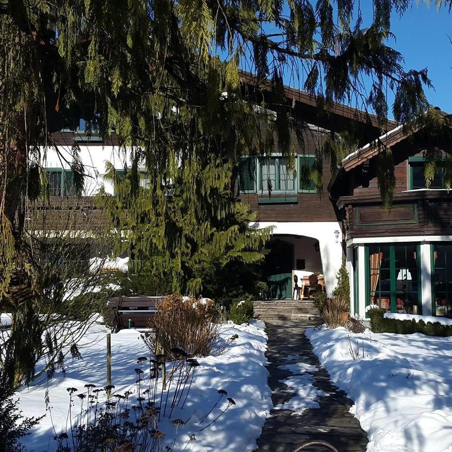 Haus Am Moos Bed and Breakfast Salzburg Exteriör bild